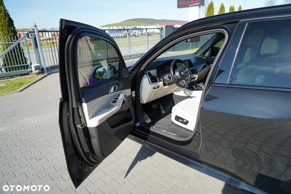 BMW X5 xDrive25d - 16