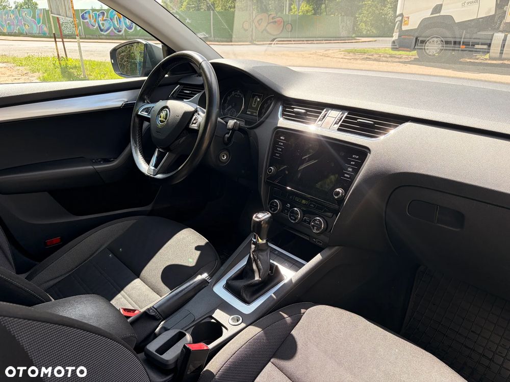 Skoda Octavia 1.5 TSI ACT Ambition - 7