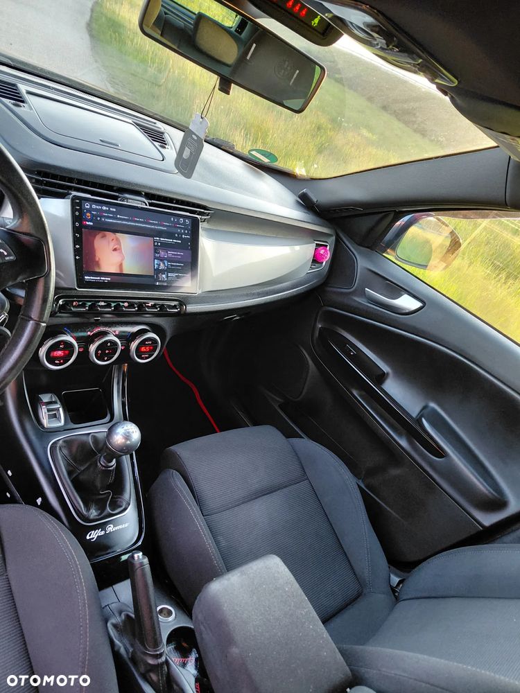 Alfa Romeo Giulietta 1.4 TB 16V Turismo - 36