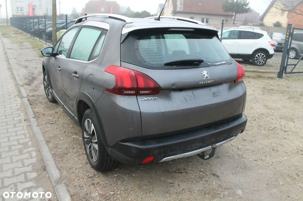 Peugeot 2008 - 7