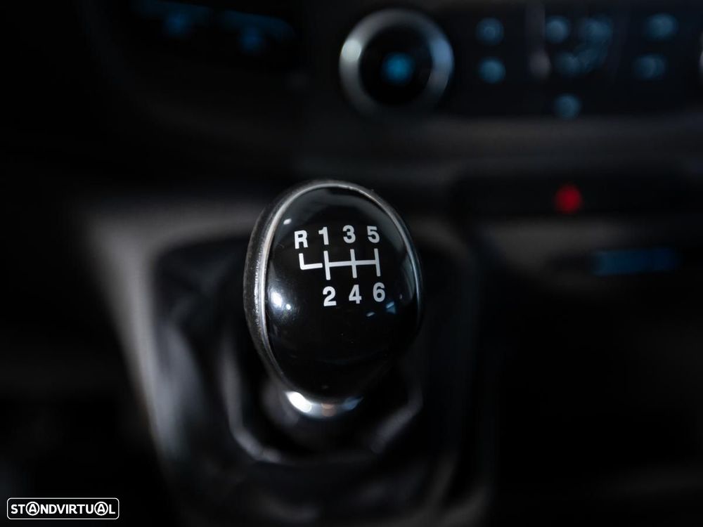 Ford Transit 350 L3 7 Lugares c/iva - 15