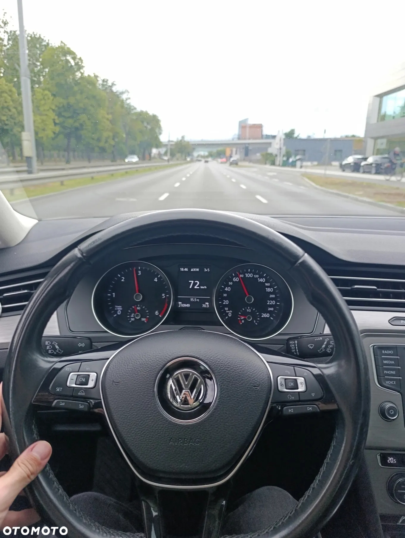 Volkswagen Passat 1.6 TDI BMT Trendline - 7