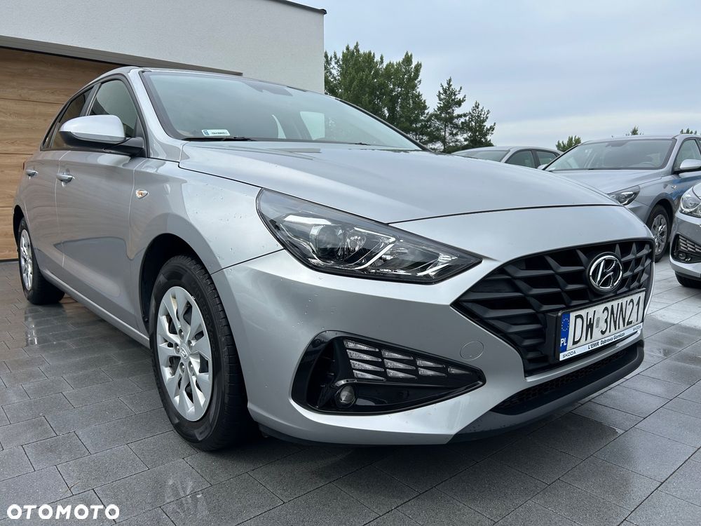 Hyundai i30 1.5 DPI Classic + - 3
