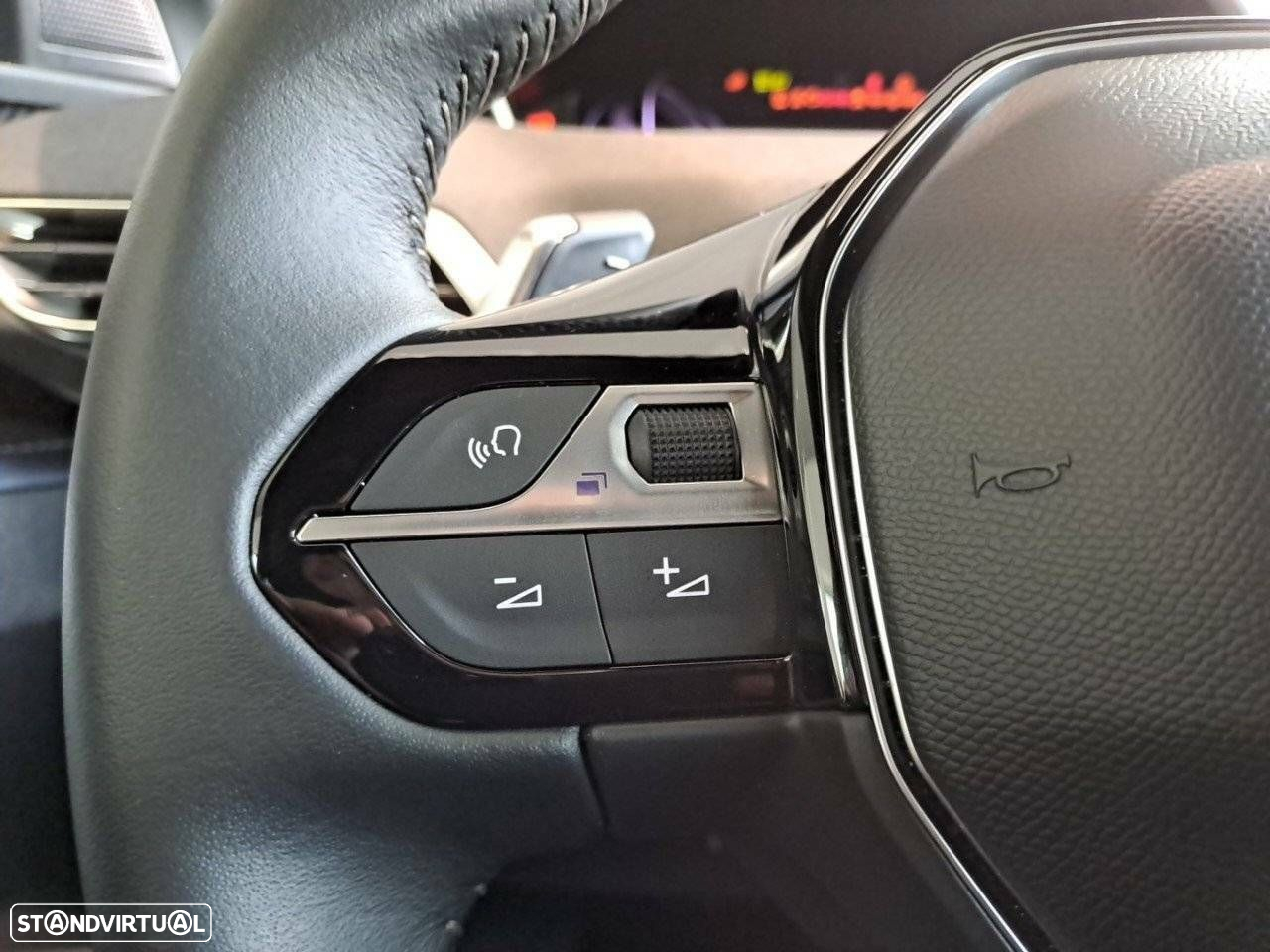 Peugeot 5008 1.5 BlueHDi Allure Pack EAT8 - 16