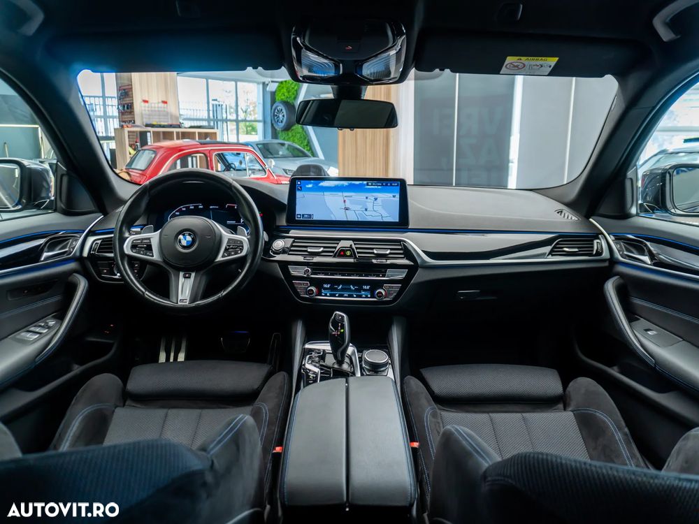 BMW Seria 5 530e xDrive Aut. M Sport Edition - 7