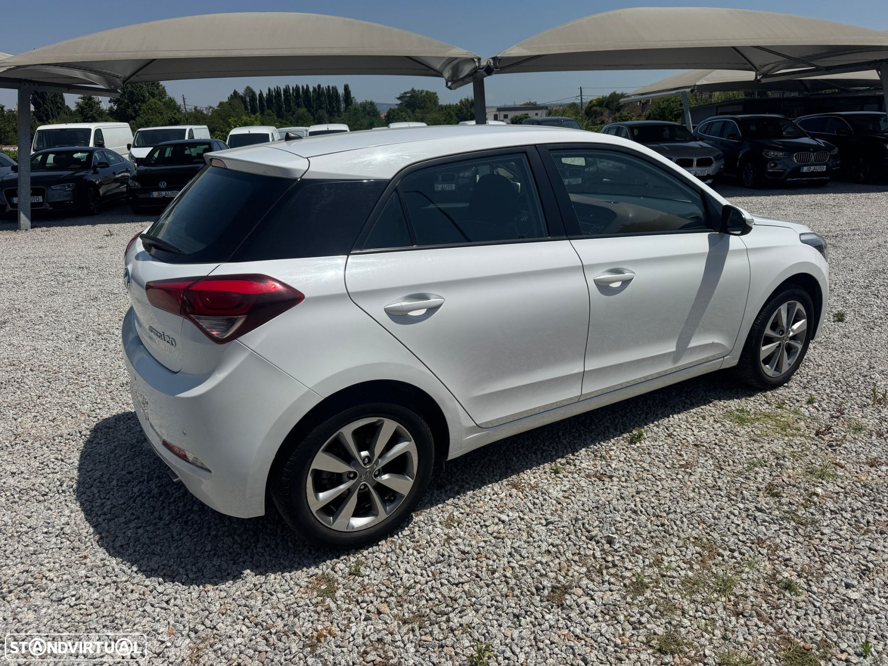 Hyundai i20 1.1 CRDi Access+Bluetooth - 6