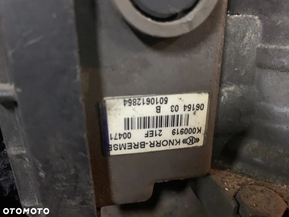 Zawór EBS Knorr Bremse Europa Modulator K000918 różne numery - 4