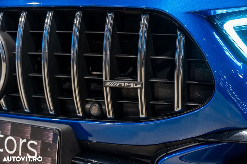 Mercedes-Benz AMG - 8