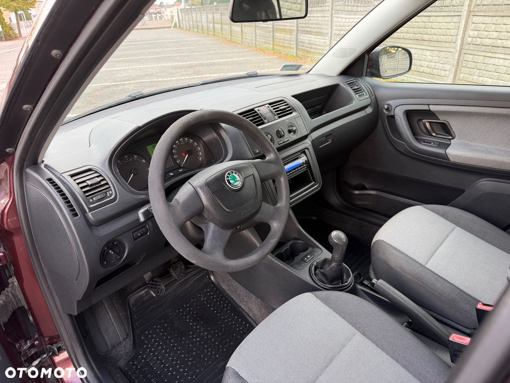 Skoda Fabia - 8