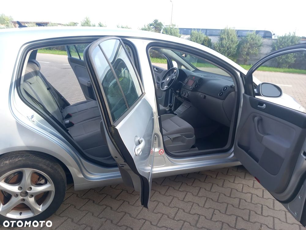 Volkswagen Golf Plus 1.9 TDI Tour Edition - 30