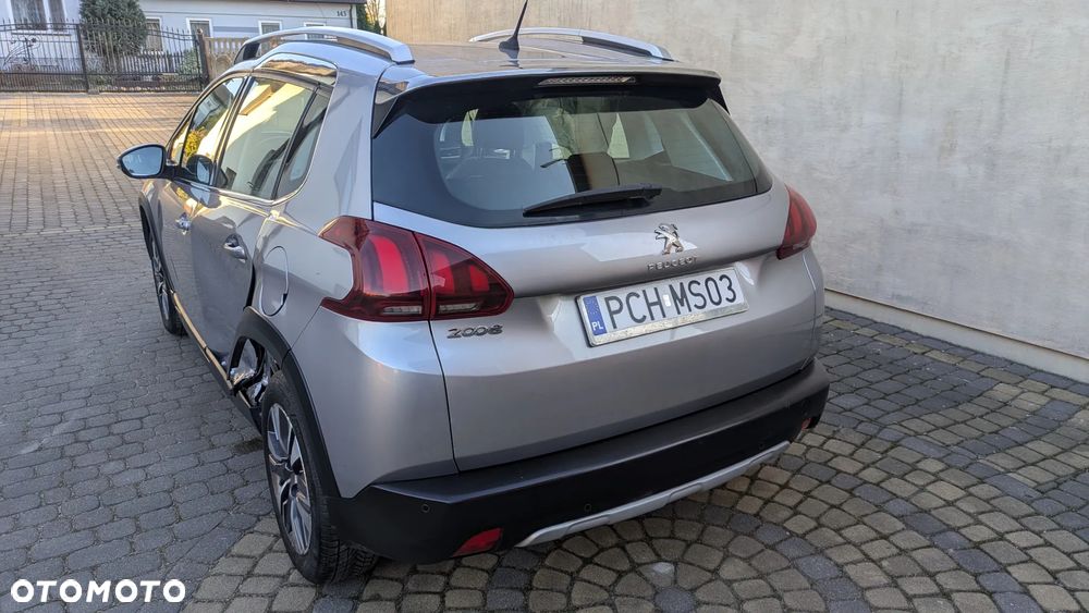 Peugeot 2008 1.6 BlueHDi Allure - 14