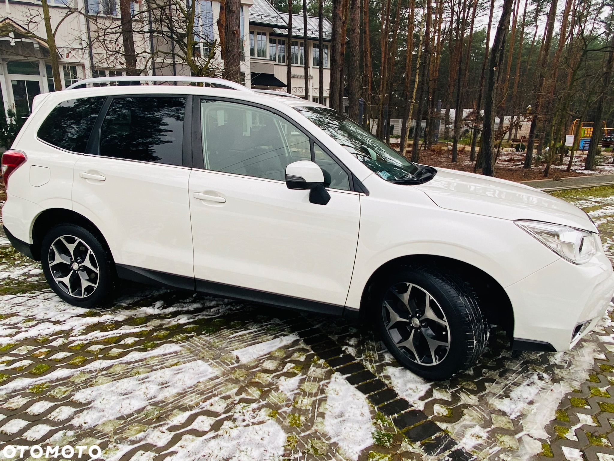 Subaru Forester 2.0XT Platinum Lineartronic EU6 - 10