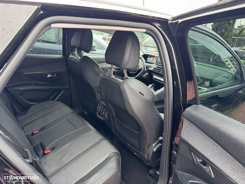 Peugeot 3008 1.6 Hybrid Allure Pack e-EAT8 - 16