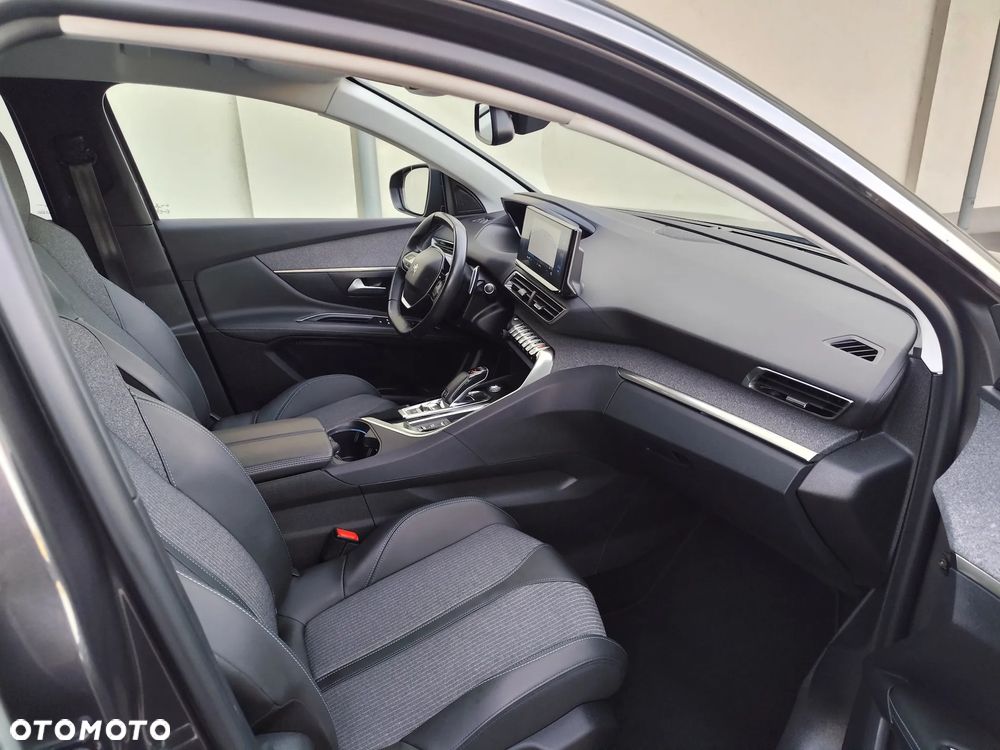 Peugeot 3008 - 19