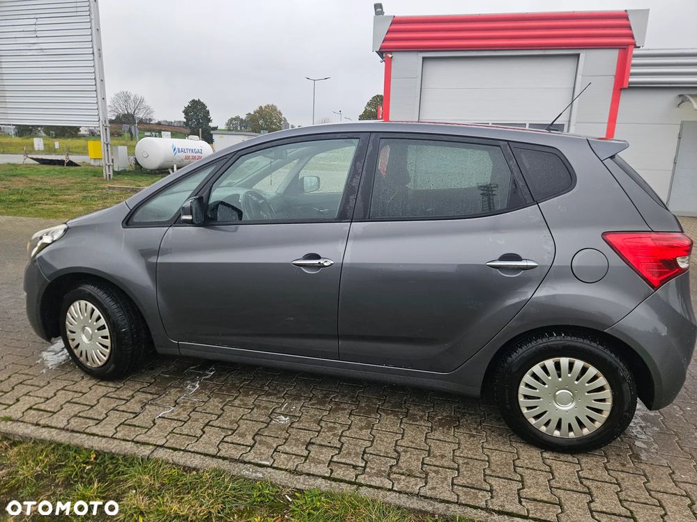 Hyundai ix20 - 8