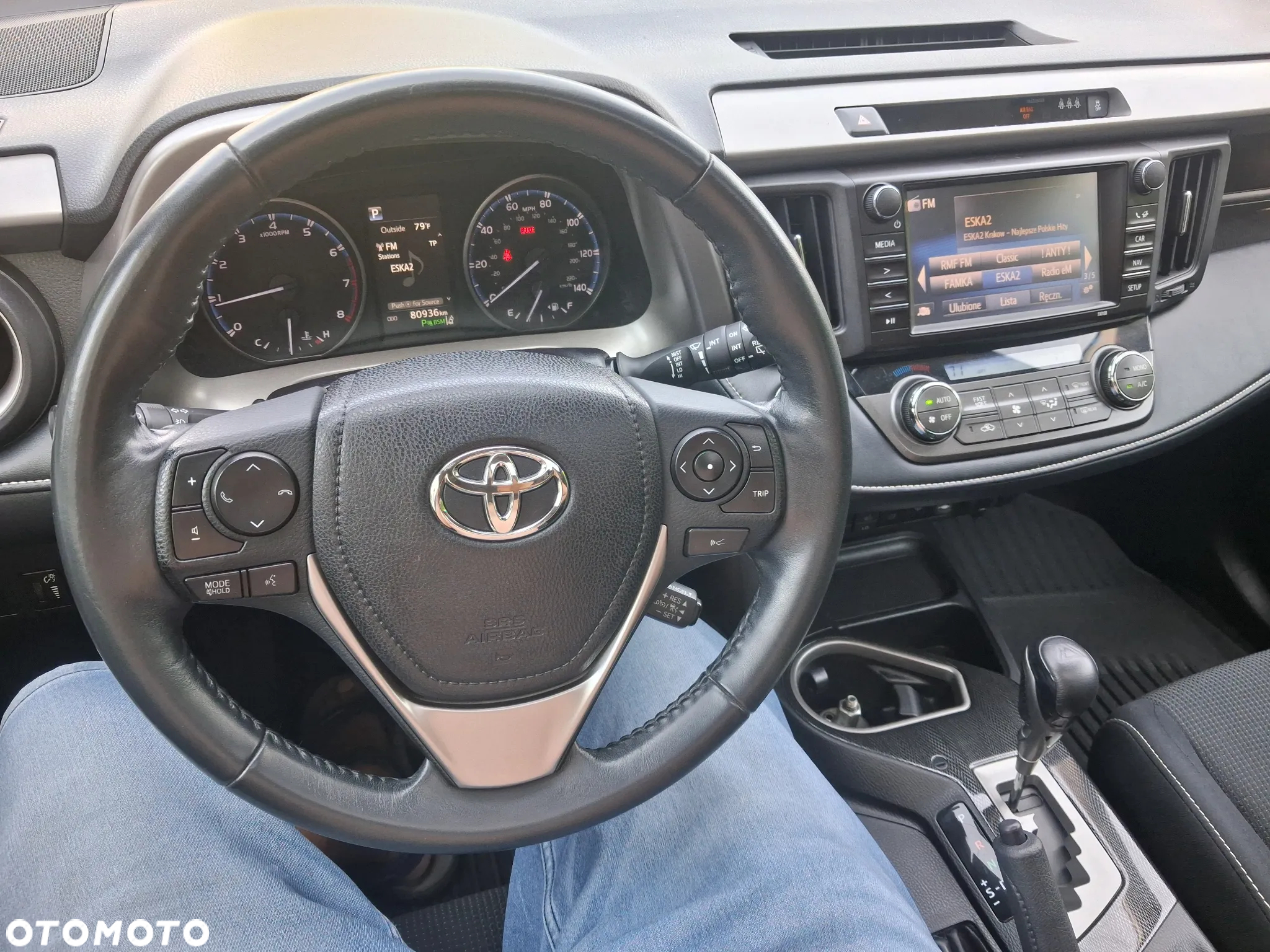 Toyota RAV4 - 11