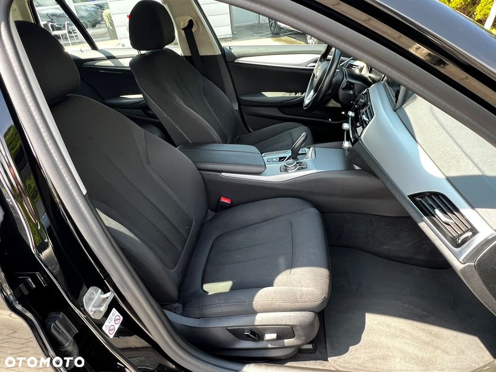 BMW Seria 5 520d - 21