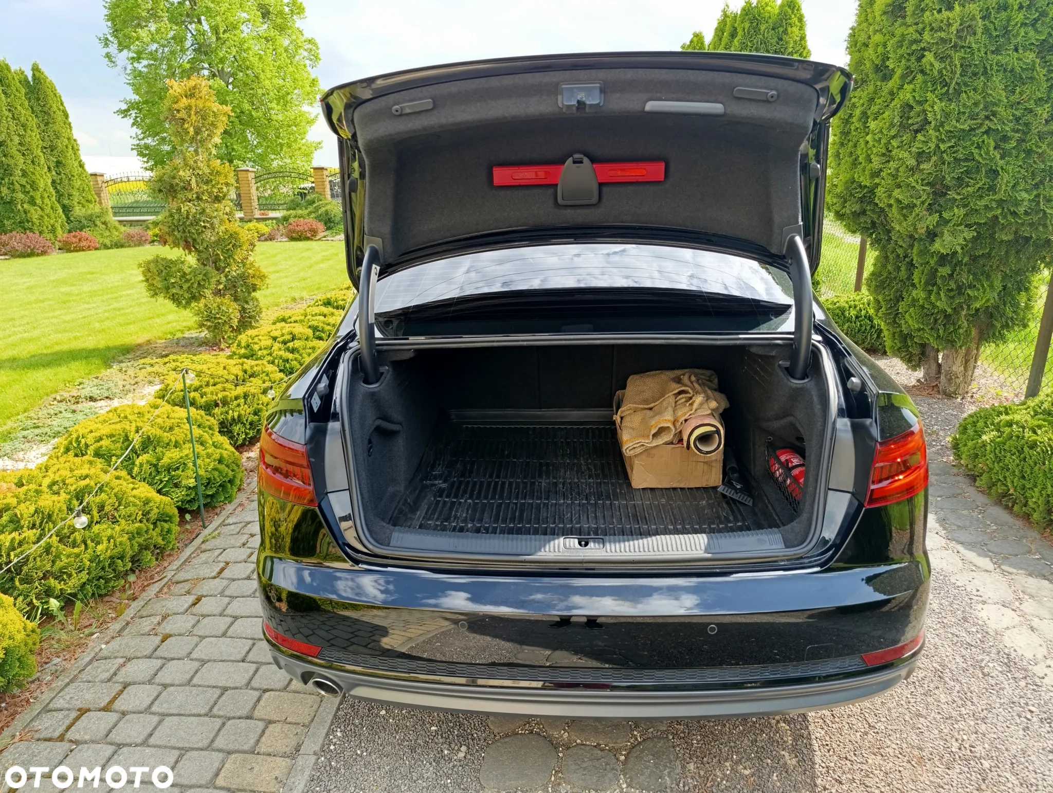 Audi A4 2.0 TDI S tronic - 16