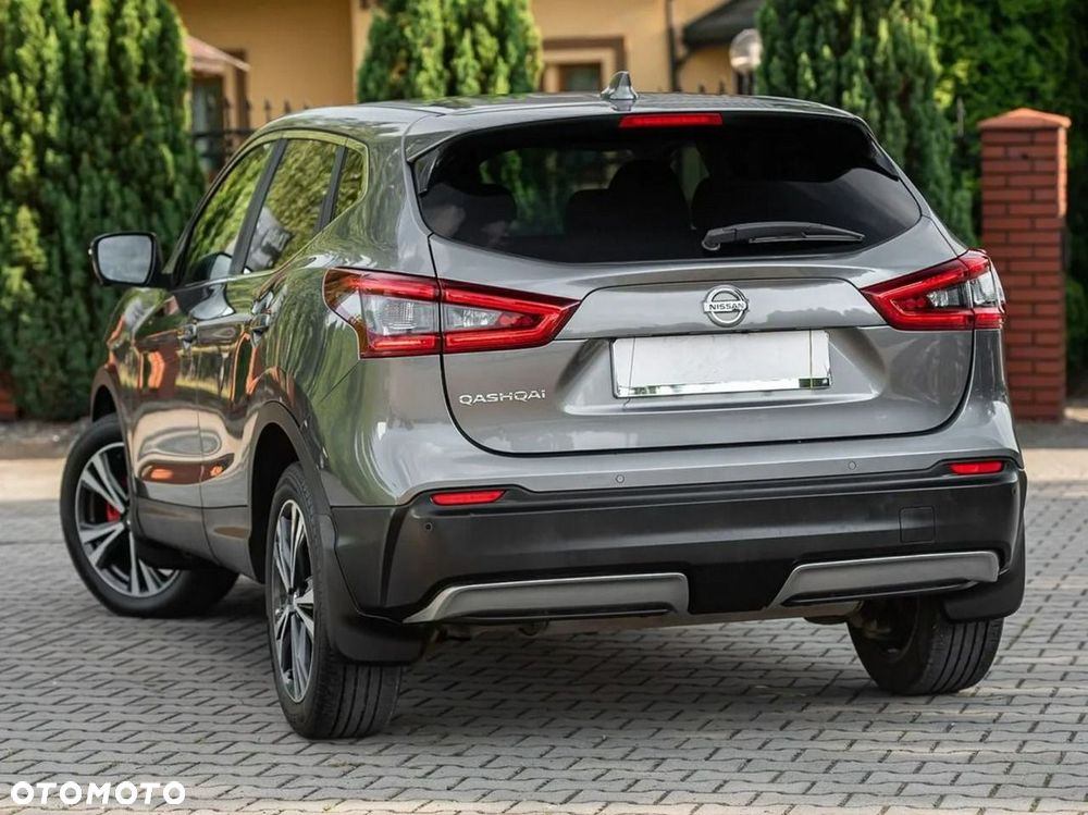Nissan Qashqai 1.2 DIG-T N-Vision - 8