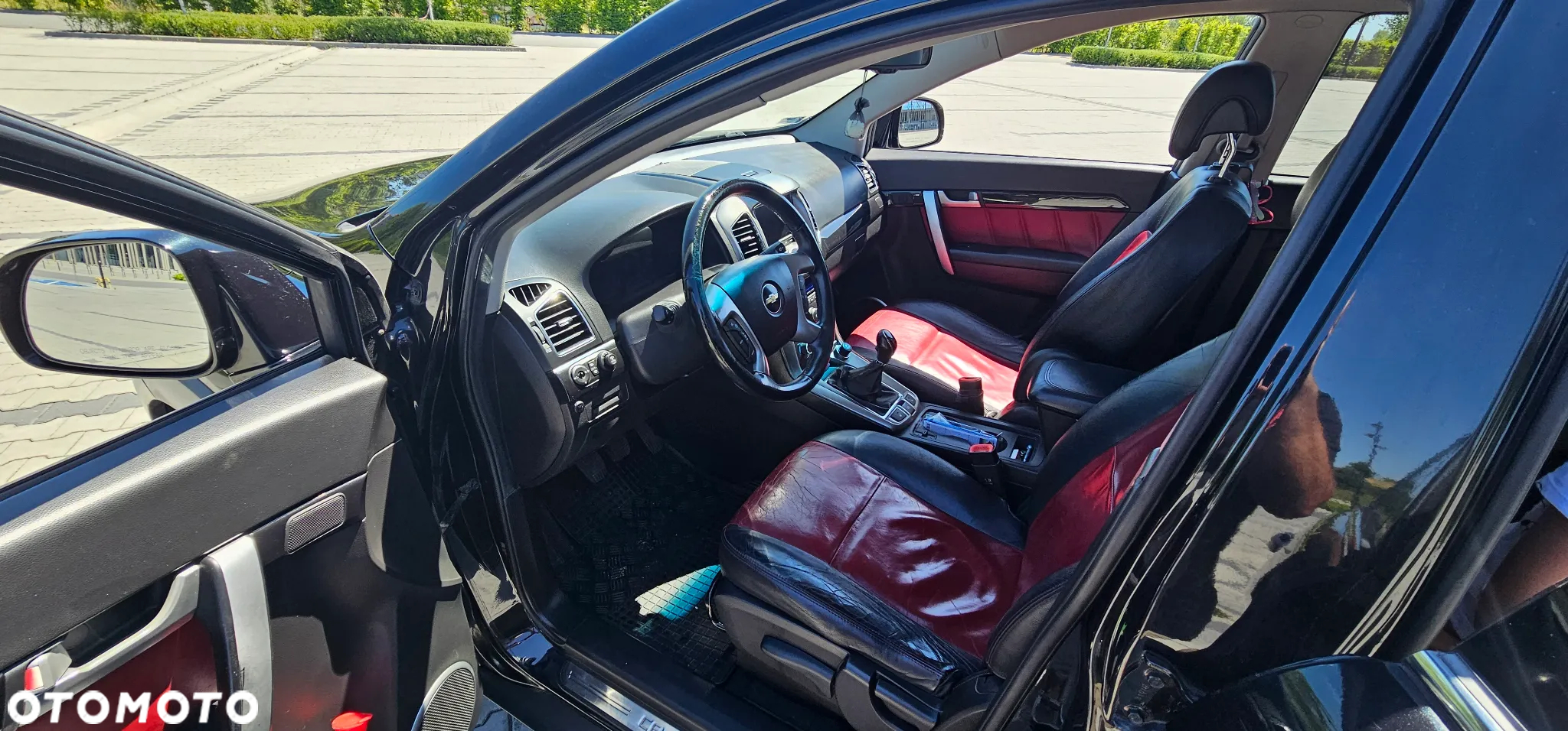 Chevrolet Captiva 2.2 d LTZ - 12