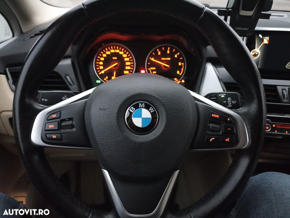 BMW Seria 2 216d Gran Tourer Luxury Line - 29