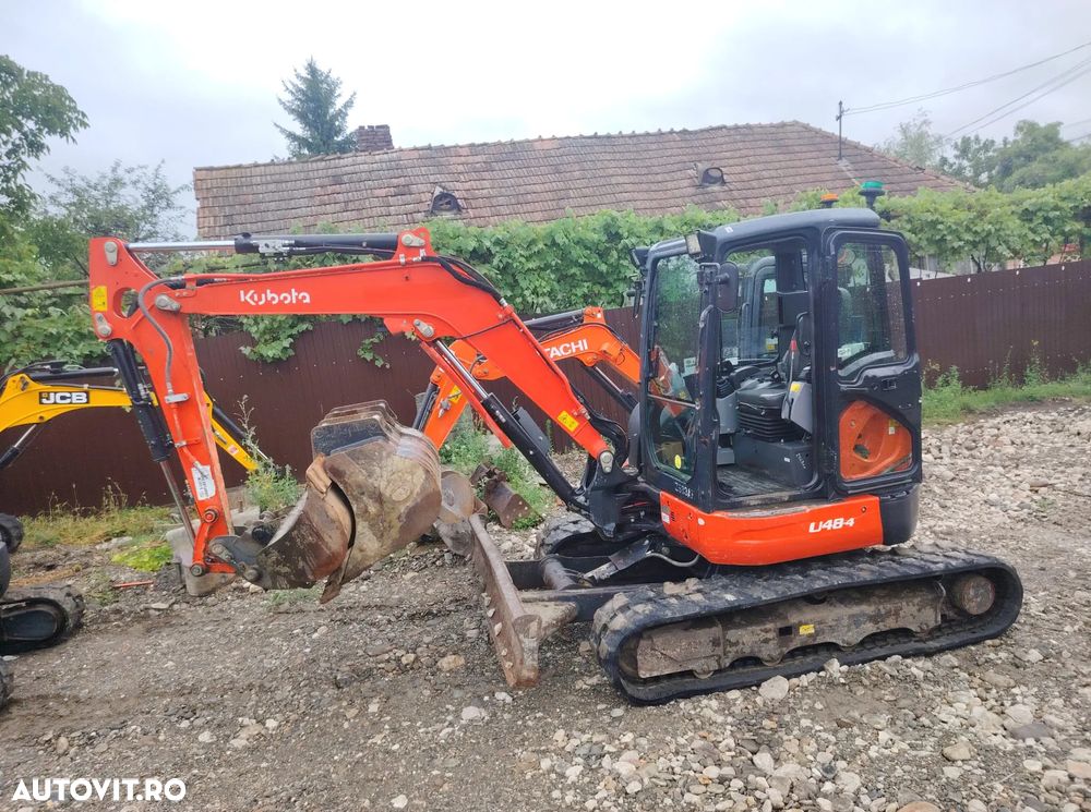 Kubota U48 - 21