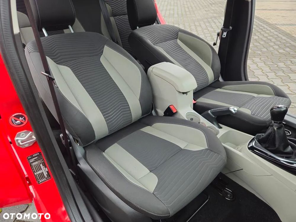 Ford Fiesta 1.0 EcoBoost Titanium ASS - 30