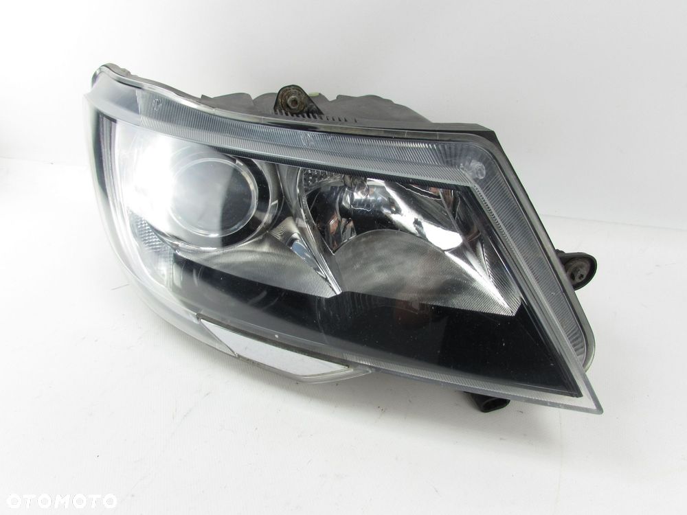 SKODA SUPERB III 3V 15-23 LAMPA REFLEKTOR PRZOD PRAWY XENON SOCZEWKA UK 3T2941016G - 2