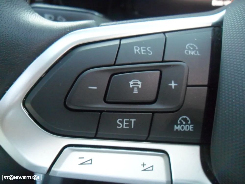 VW Golf Variant 1.5 TSI Urban - 21