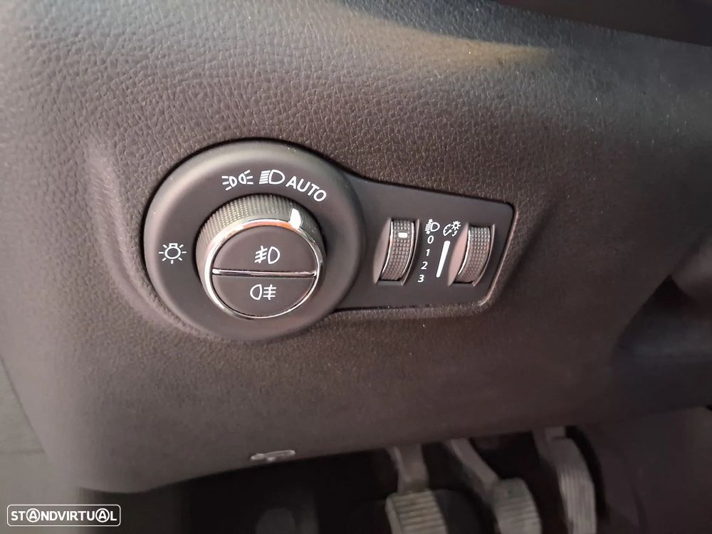 Jeep Compass 1.6 MultiJet Limited - 12
