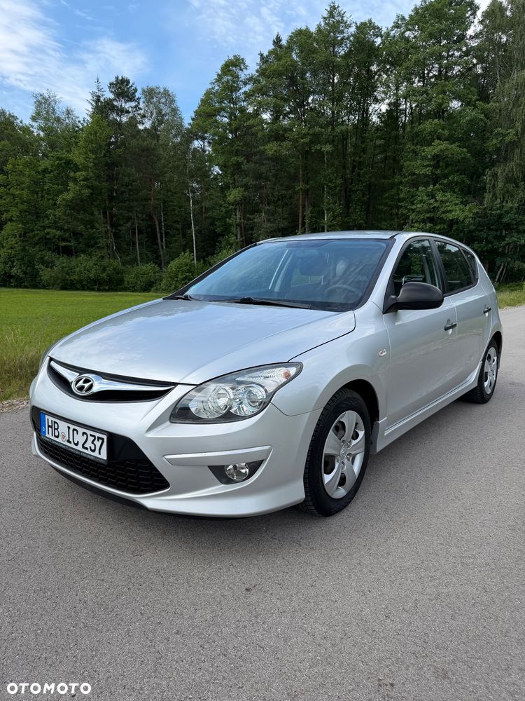 Hyundai i30 i30cw 1.4 Edition 20 - 1