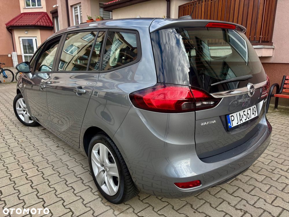 Opel Zafira - 15