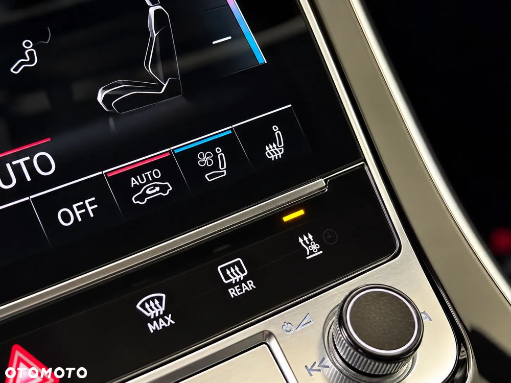 Audi Q7 55 TFSI mHEV Quattro S Line Tiptr - 24