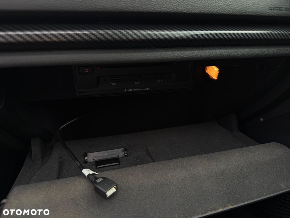 Audi A3 Sportback 2.0 TDI S tronic S line Sportpaket - 30