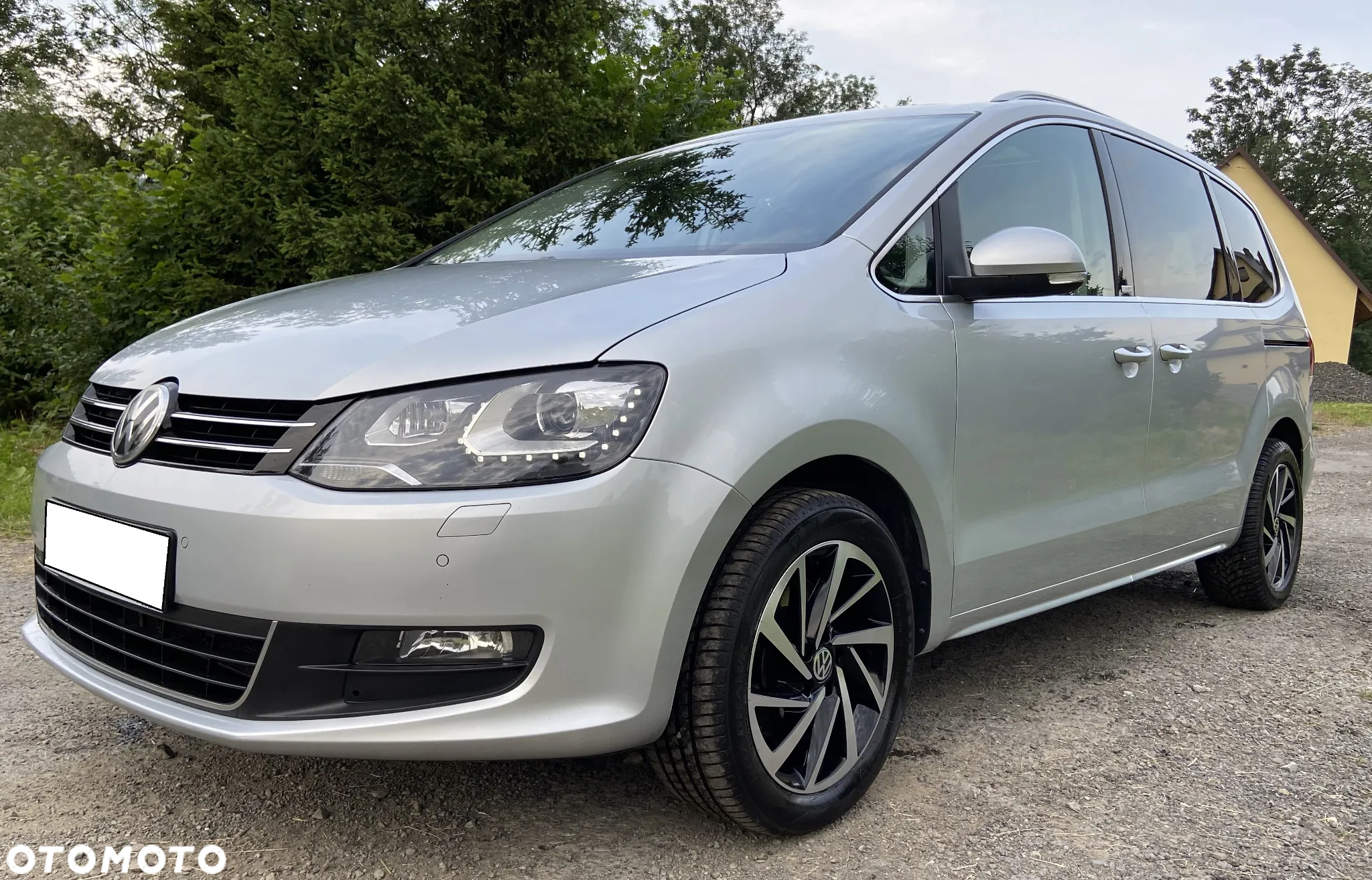 Volkswagen Sharan 2.0 TDI DSG (BlueMotion Technology) Highline - 2
