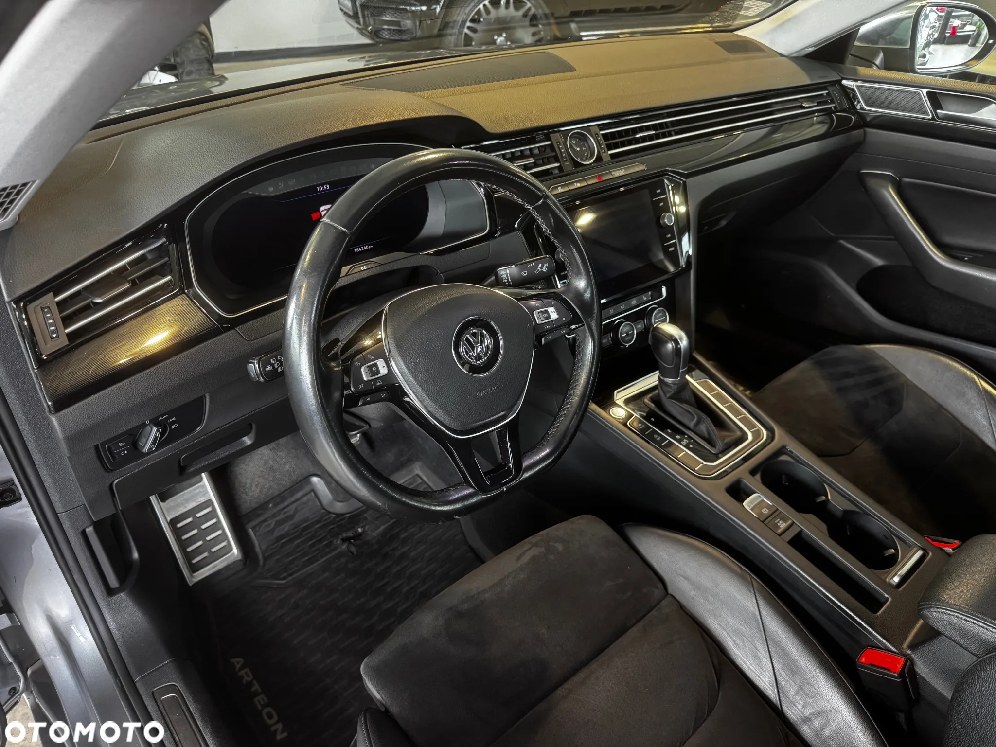 Volkswagen Arteon 2.0 TSI Essence DSG - 10