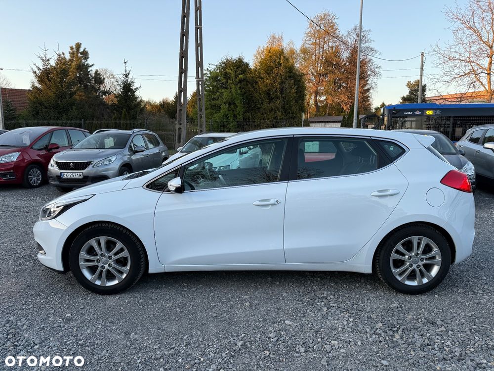 Kia Ceed 1.6 GDI Spirit - 14