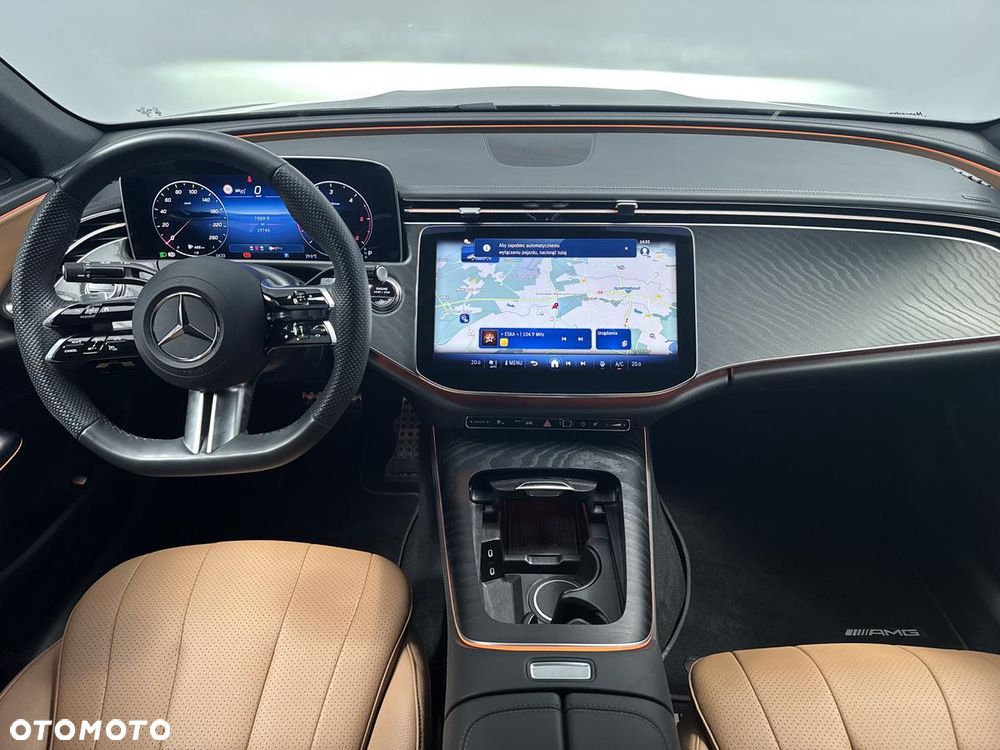 Mercedes-Benz Klasa E 220 d mHEV 4-Matic AMG 9G-Tronic - 22