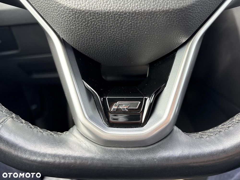 Volkswagen Passat 1.5 TSI EVO Elegance - 16
