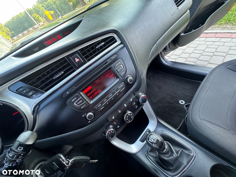 Kia Ceed - 19
