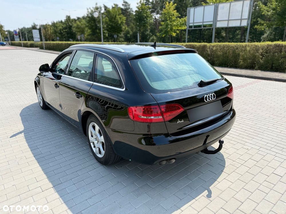 Audi A4 Avant 2.0 TDI DPF multitronic S line Sportpaket - 26