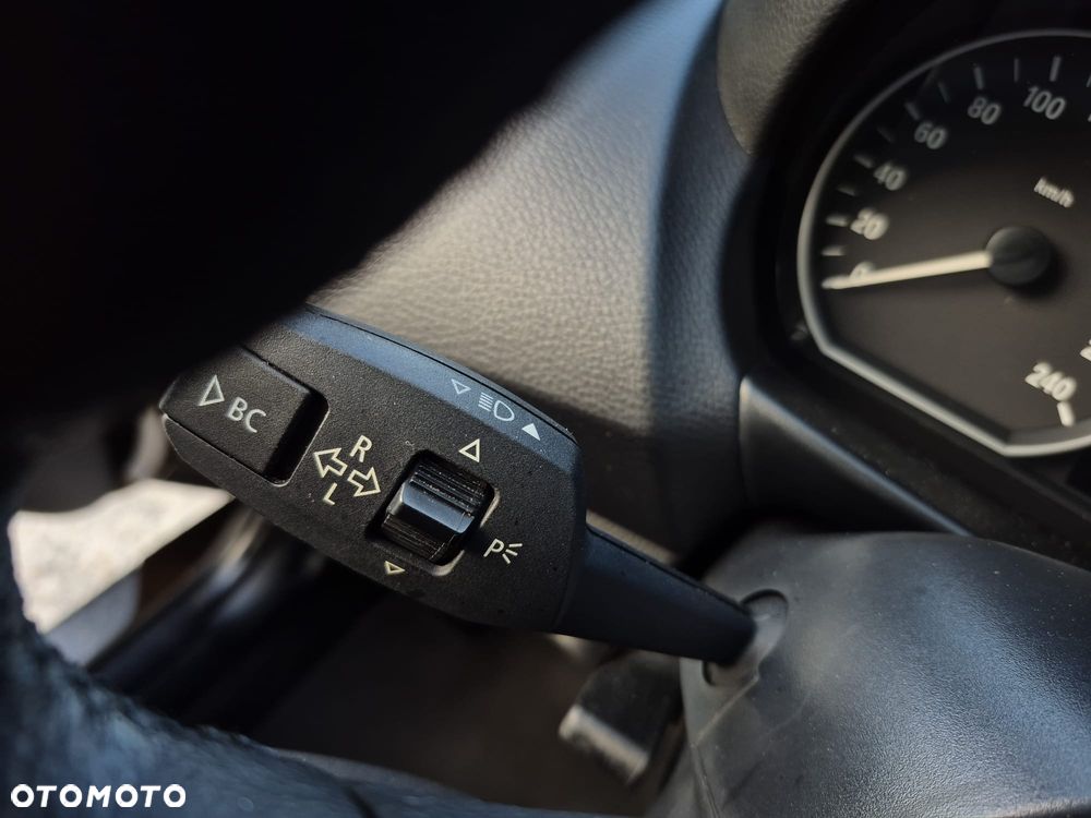BMW Seria 1 116i Edition Sport - 27
