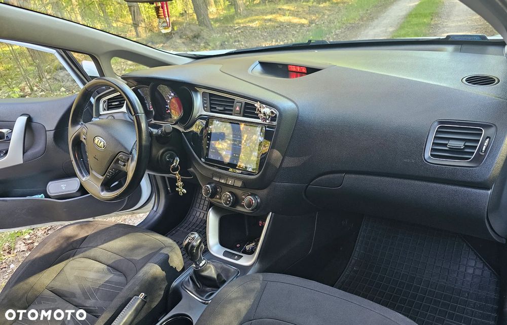 Kia Ceed 1.4 L Business Line - 26