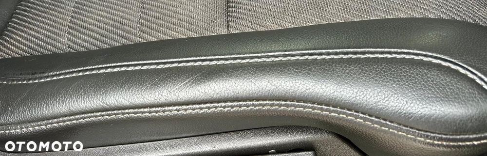 Ford Kuga 1.6 EcoBoost FWD Titanium Plus ASS - 22