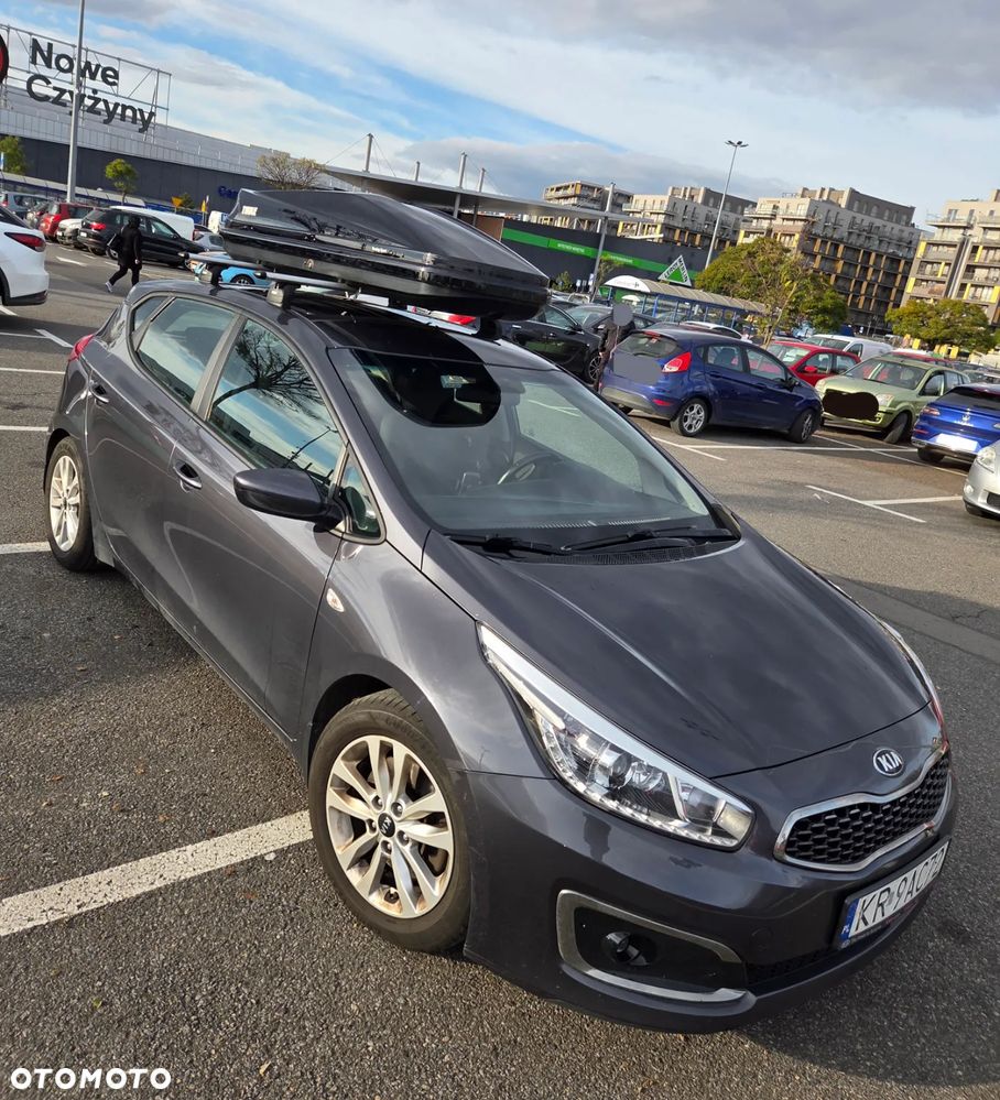Kia Ceed - 5