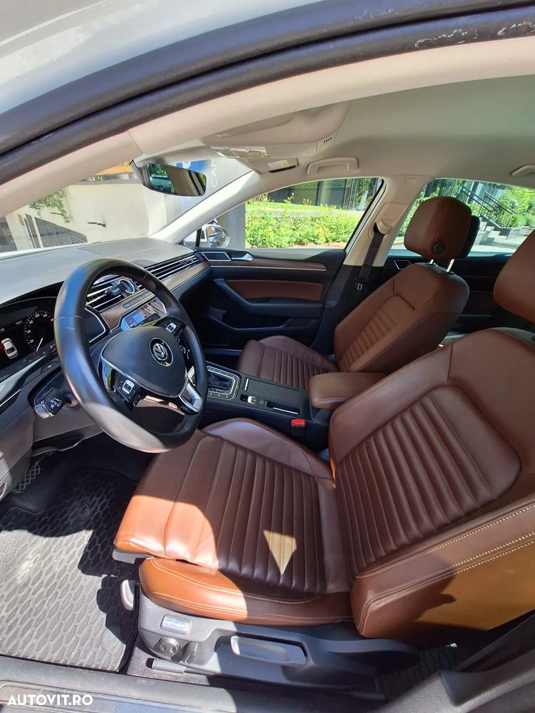Volkswagen Passat 2.0 TSI DSG Highline - 24