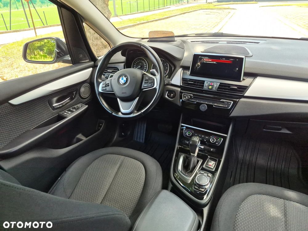 BMW Seria 2 220d xDrive Sport-Aut Luxury Line - 10