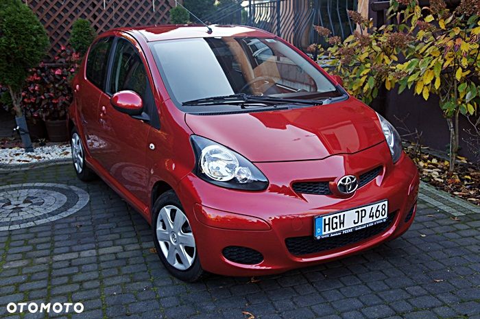Toyota Aygo 2012 photo 3