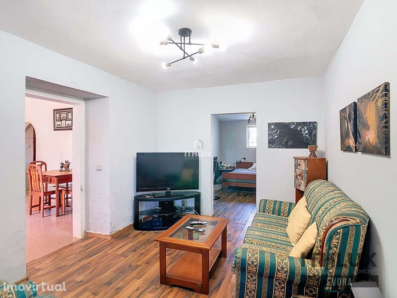 Moradia T2 com 2410 m2 de Terreno em São Bento do Cortiço Estremoz - Grande imagem: 5/17