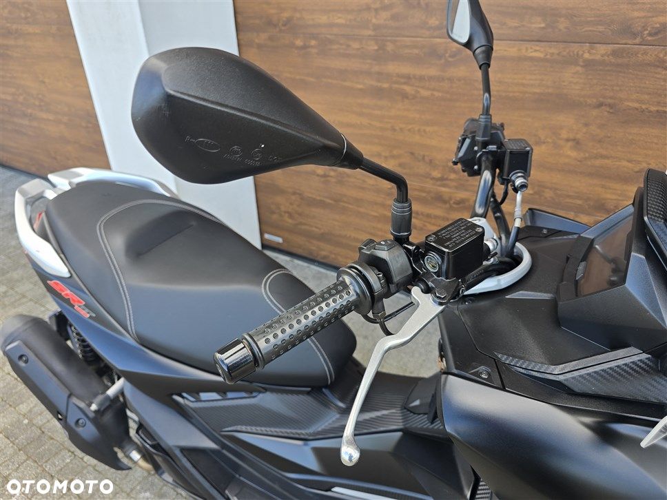 Aprilia SR - 4